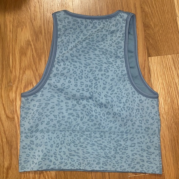 Athleta Aurora Crop Tank - Picture 2 of 4